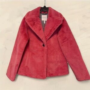 AVEC LES FILLES PINK COAT